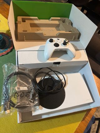 Xbox Series S con mando