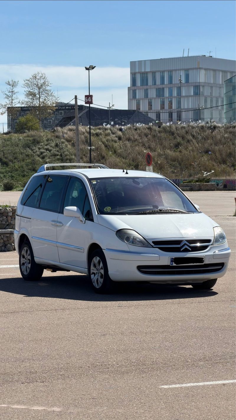 Citroen C8 2008 - foto 1
