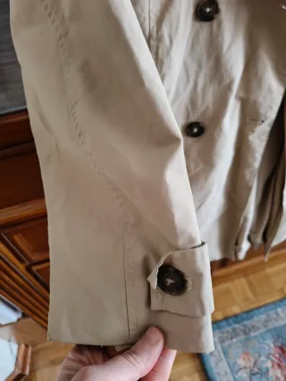 Gabardina Zara niña beige