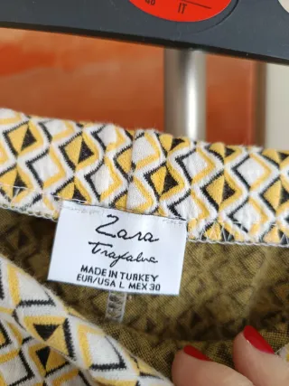 Falda elástica cómoda estampado geométrico