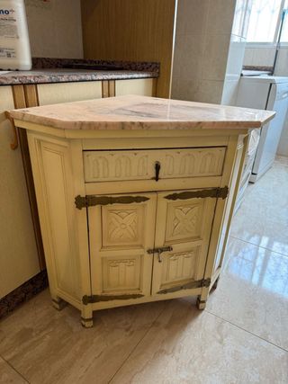 Apartador antiguo rústico mármol y madera