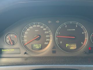 Volvo V70 beige V70 station wagun 2003 D5 optima