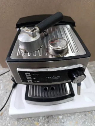 Cafetera Cecotec Power Espresso 20