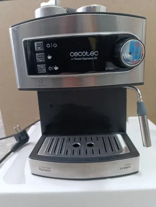 Cafetera Cecotec Power Espresso 20