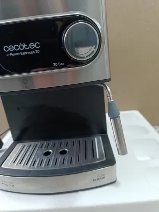 Cafetera Cecotec Power Espresso 20