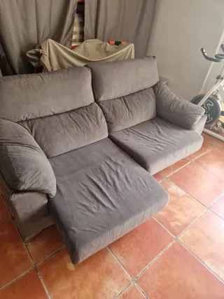 Sofá de tela gris 2 plazas