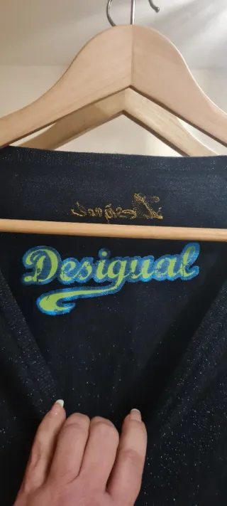 Jersey Desigual Azul marino con multicolor