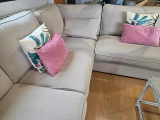 Sofá Esquinero IKEA KIVIK Beige