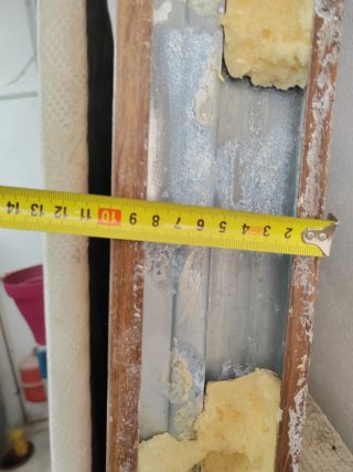 Puerta de exterior madera con marco