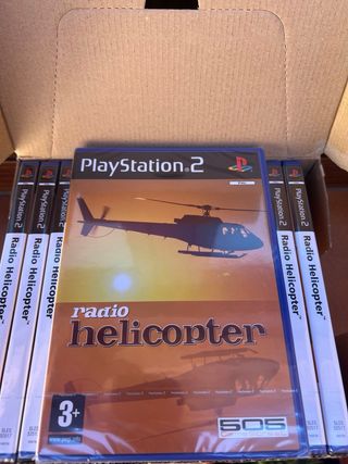 Caja distribución 15 juegos PS2 PAL precintados