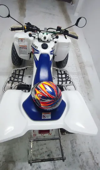 Suzuki LTZ 400 Quad Blanco