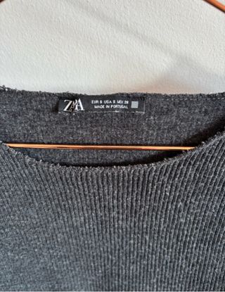 Camiseta Zara gris de pana