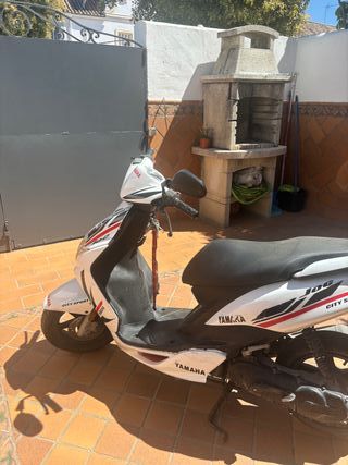 Yamaha Jog 49cc Scooter Automática