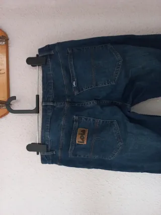 Pantalón Lois Lucy Talla 30 equivalente a una 42