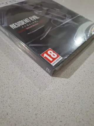 Resident evil requiem PS5 Deluxe edition inglese