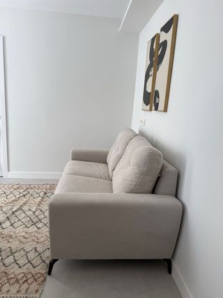 Sofá 2 plazas beige tela