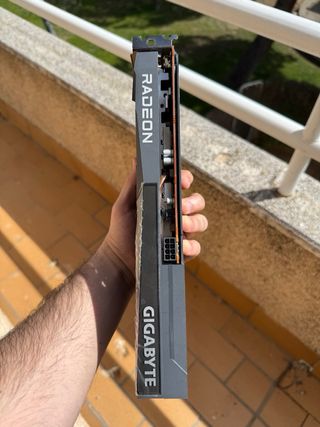 Tarjeta Gráfica Gigabyte RX 6600 Eagle 8GB