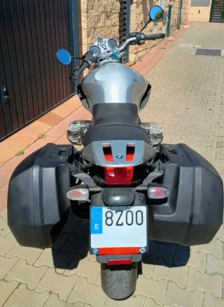 BMW R 850 R Plata