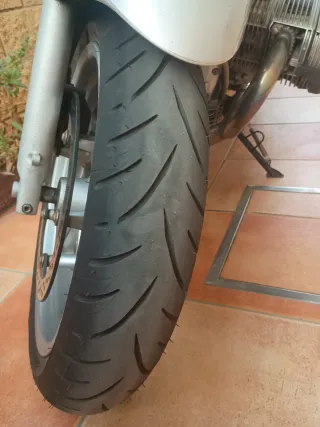 BMW R 850 R Plata