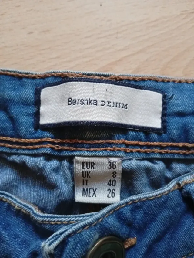 Pantalón vaquero Bershka Talla S