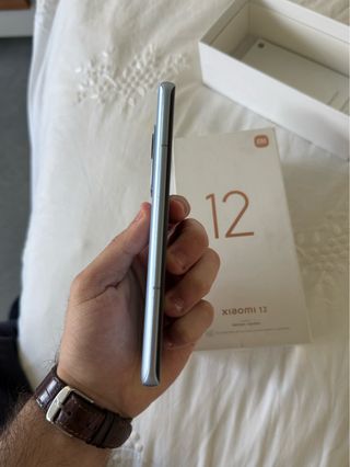 Xiaomi 12 8/256GB