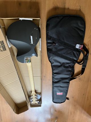 Guitarra eléctrica ESP LTD MONSTER ENERGY NUEVA