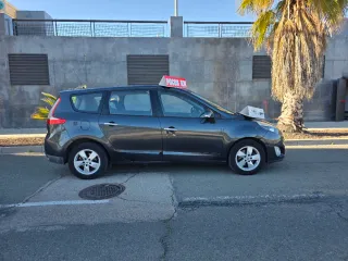 Renault Grand Scenic 2009