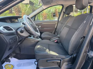 Renault Grand Scenic 2009