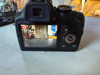 Cámara Fujifilm SL300 Negra