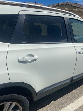 Nissan Qashqai+2 2011