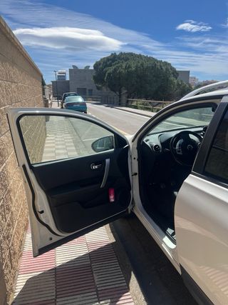 Nissan Qashqai+2 2011