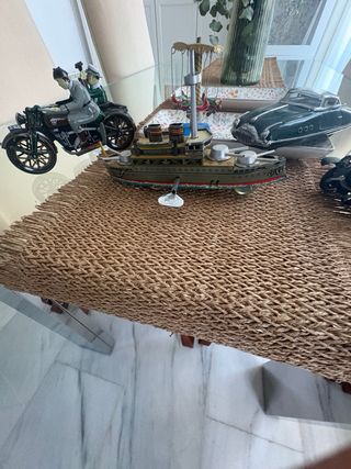 Giocattoli di lamiera vintage