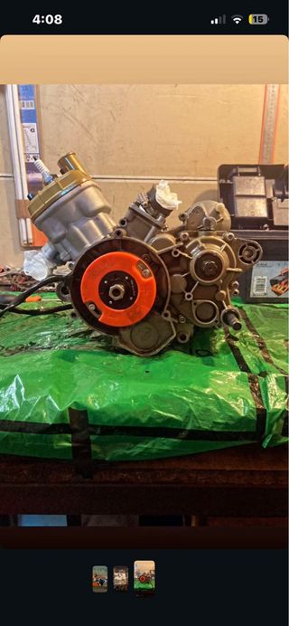 Motor Enduro/Motocross Dorado y Naranja