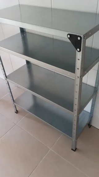 Mueble Auxiliar metálico