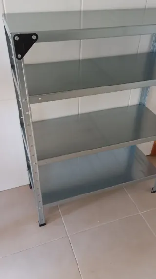 Mueble Auxiliar metálico