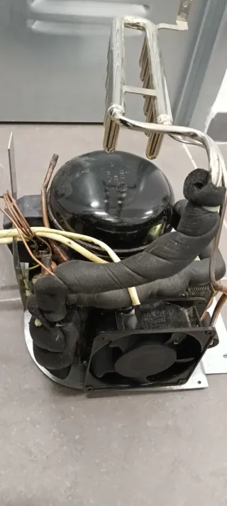 Motor compresor nevera/congelador