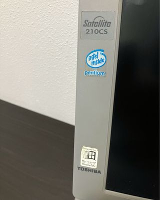 Portátil Toshiba Satellite 210CS averiado