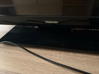 Televisión Toshiba Negra