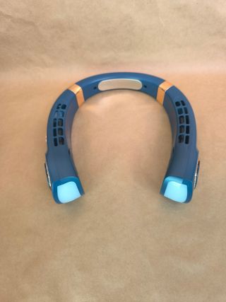 Ventilatore da collo con display LED - Nuovo