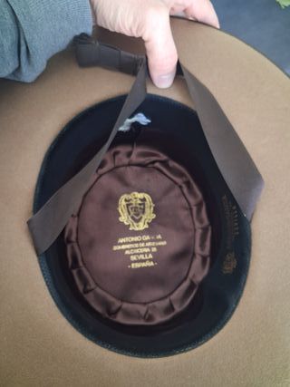 Sombrero ala ancha beige