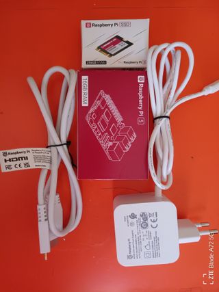 Raspberry Pi 5 con SSD NVMe 256GB ,16GB
