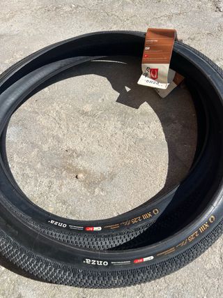 Cubiertas NUEVAS 26x2,25 Onza RC2 R-XIII racing