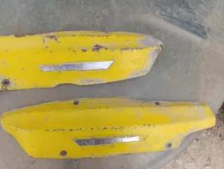 Chapas Peugeot 104 Amarillas