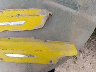 Chapas Peugeot 104 Amarillas