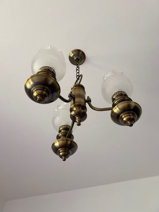 Lámpara de techo vintage dorada