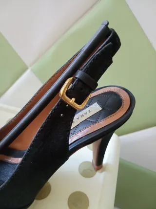 Zapatos tacón Zara negro talla 36