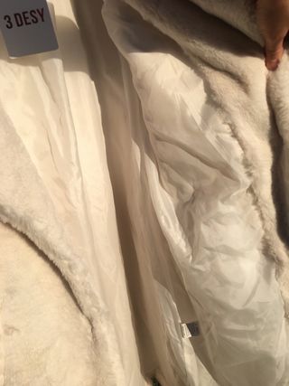 Abrigo largo 3 Desy blanco nuevo
