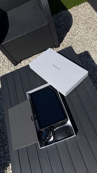 Tablet PIXPEAK NUEVA + Teclado + Ratón etc....