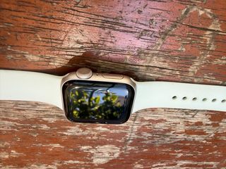 Apple Watch SE (2ª gen) GPS Plata