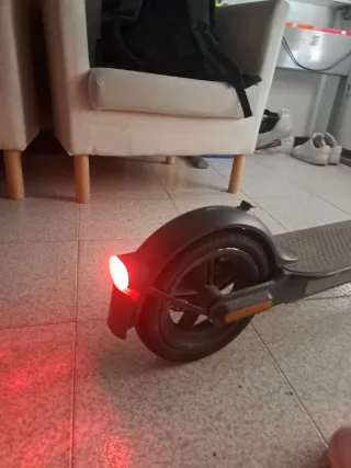 Patinete Eléctrico Xiaomi Mi Scooter